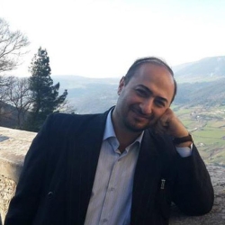 علی سرزعیم: هر دولتی روی کار بیاید با انبوهی از گرفتاری‌ها روبرو است