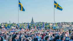 سوئد 2023؛ زندگی در نخستین «جامعه بدون پول نقد» جهان چگونه خواهد بود؟