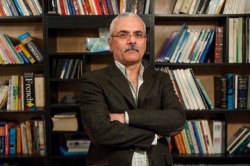 مرتضی ایمانی‌راد: راهبر اقتصاد ایران