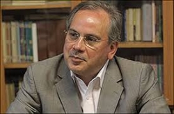 محمود سریع القلم: آینده ایران در گرو ارتقا و توسعه دانش حاکمیت در کشور است