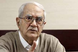 ابراهیم رزاقی: انتقاد از تخصیص ارز به واردات کالاهای لوکس